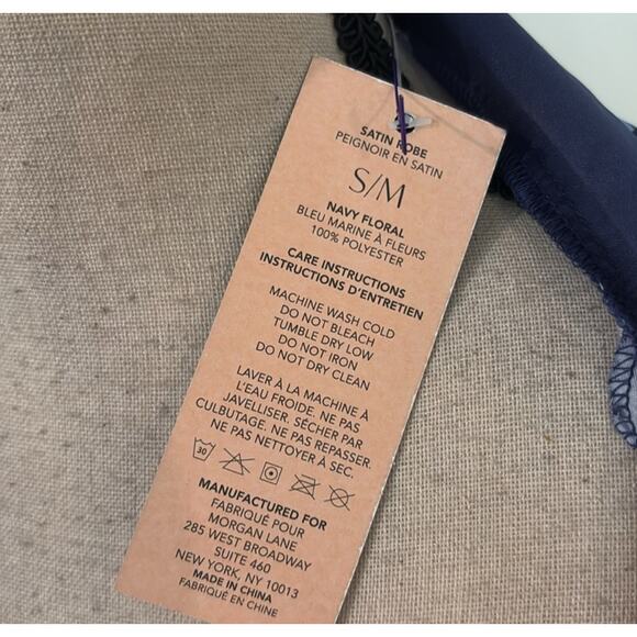 NWT $65 Women's Morgan Lane small Satin Robe - Picture 5 of 6